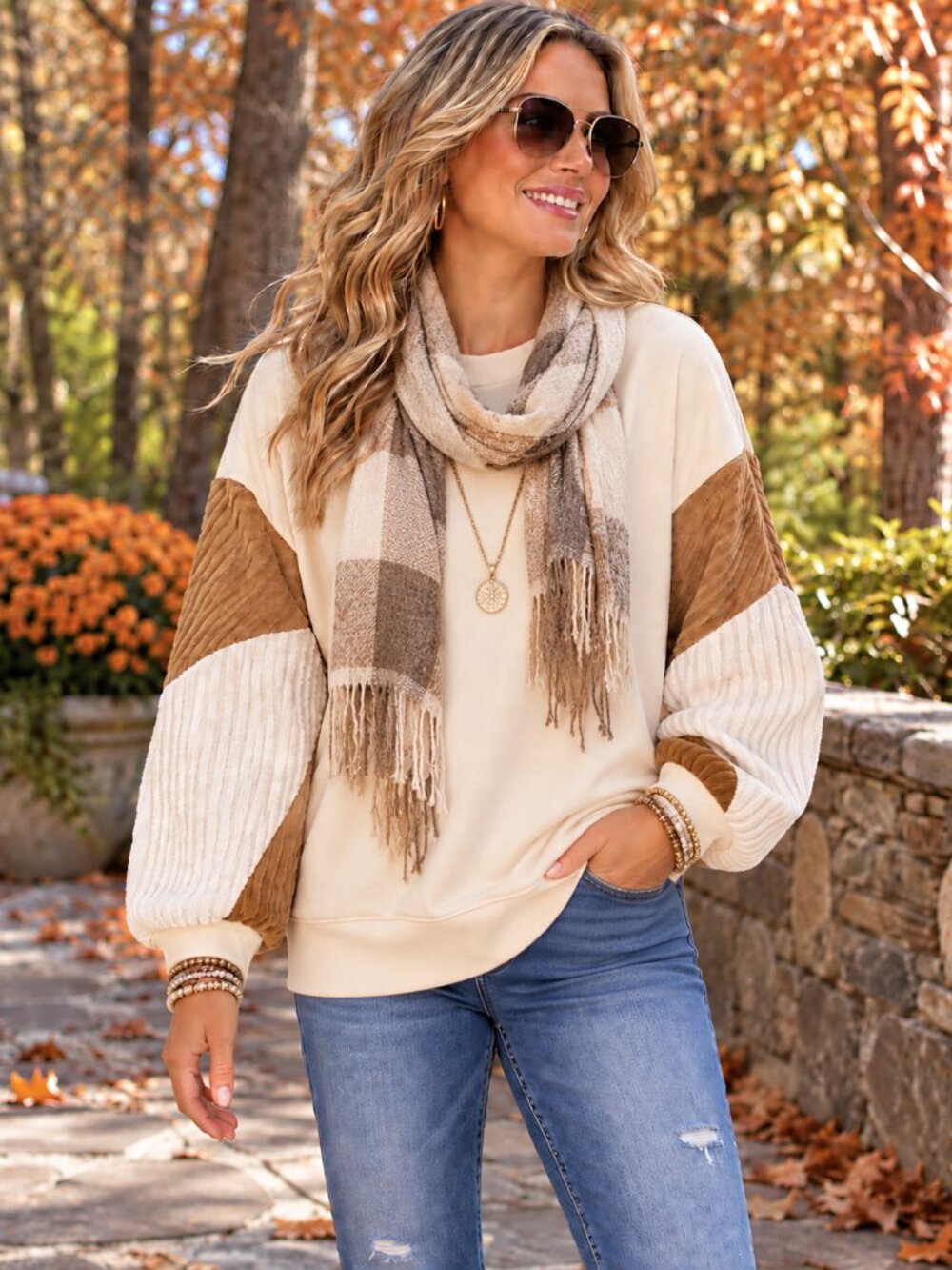 BOUTIQUE Sweatshirt Tunic Color Blocked Ribbed Sleeve Cream/Tan  XL